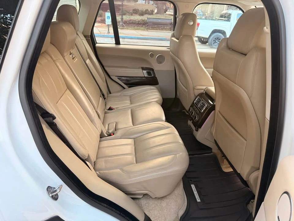 2016 Land Rover Range Rover L405 - Image 10 of 17