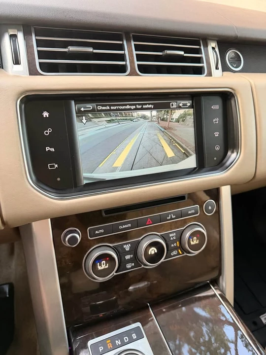 2016 Land Rover Range Rover L405 - Image 15 of 17