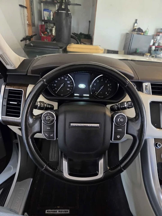 2016 Land Rover Range Rover L405 - Image 6 of 16