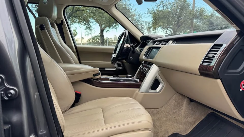 2016 Land Rover Range Rover L405 - Image 10 of 20