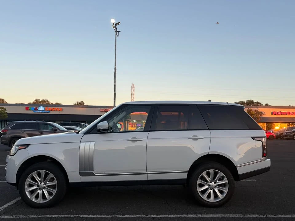 2016 Land Rover Range Rover L405 - Image 8 of 19