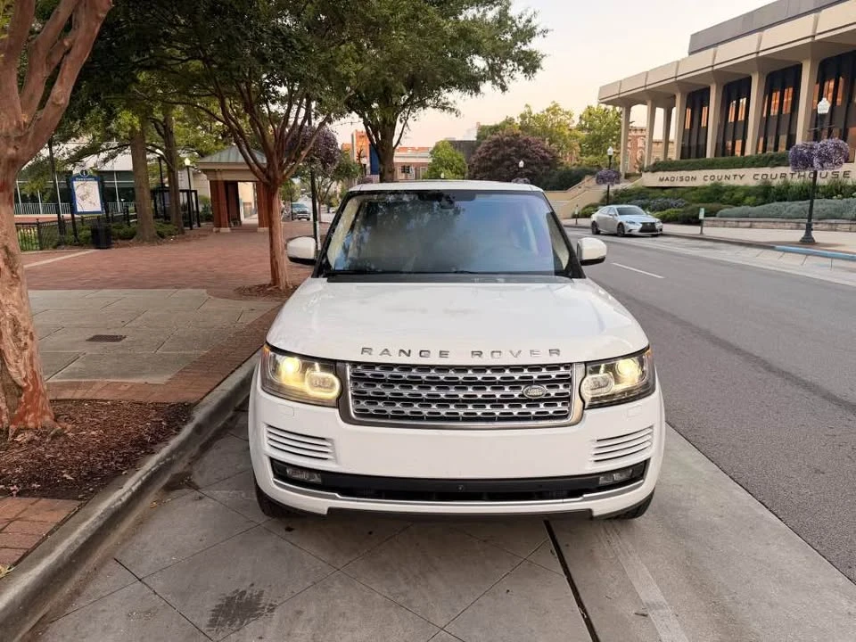 2016 Land Rover Range Rover L405 - Image 6 of 17