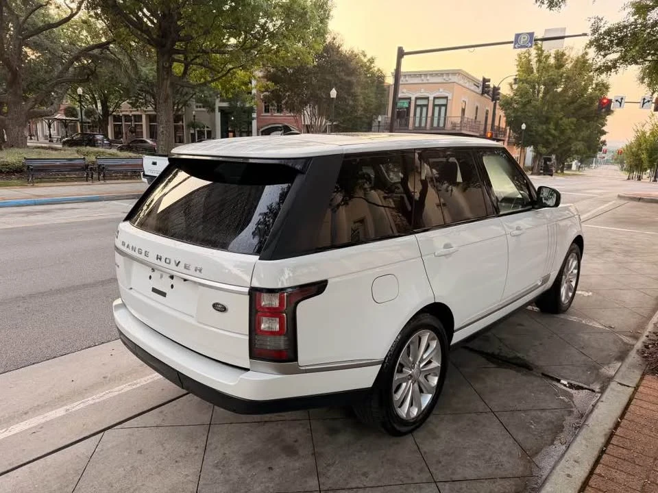 2016 Land Rover Range Rover L405 - Image 4 of 17