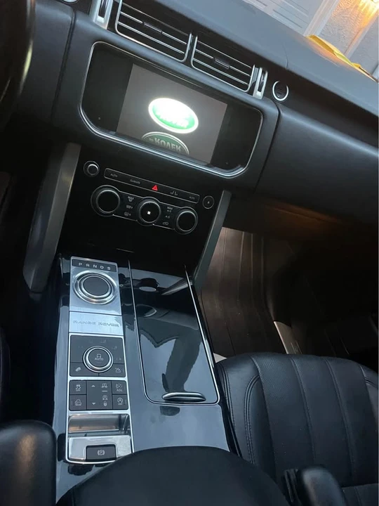2016 Land Rover Range Rover L405 - Image 2 of 6
