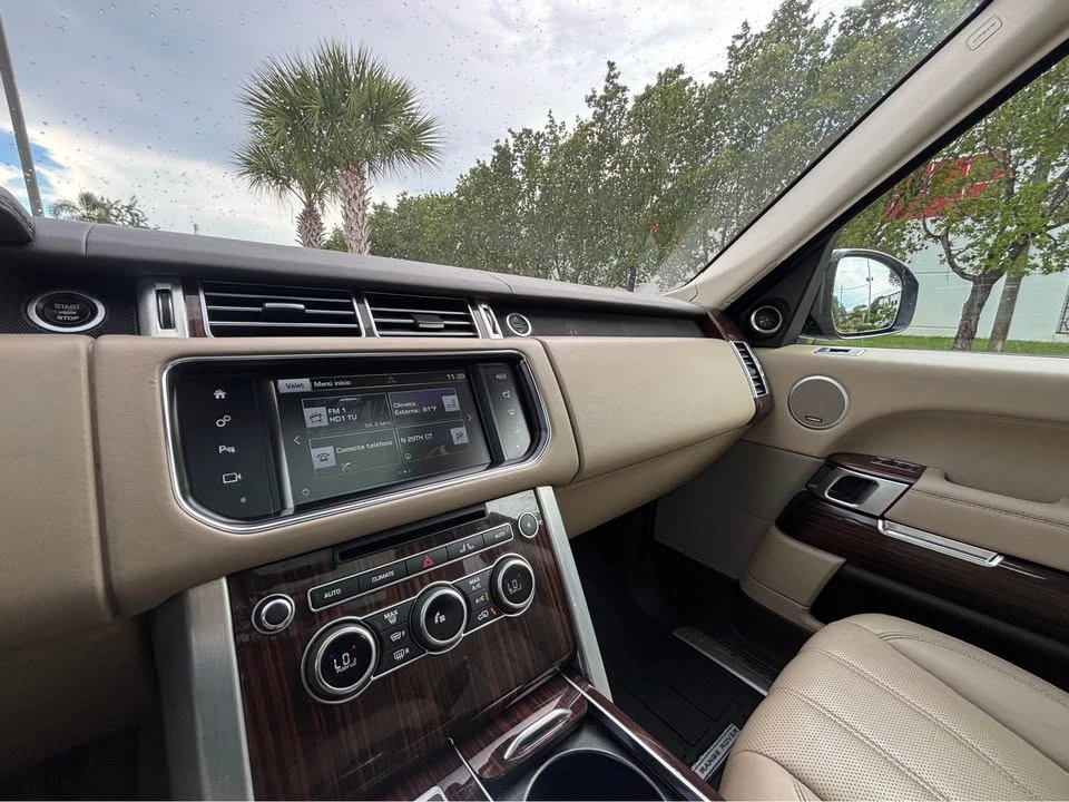 2016 Land Rover Range Rover L405 - Image 17 of 20