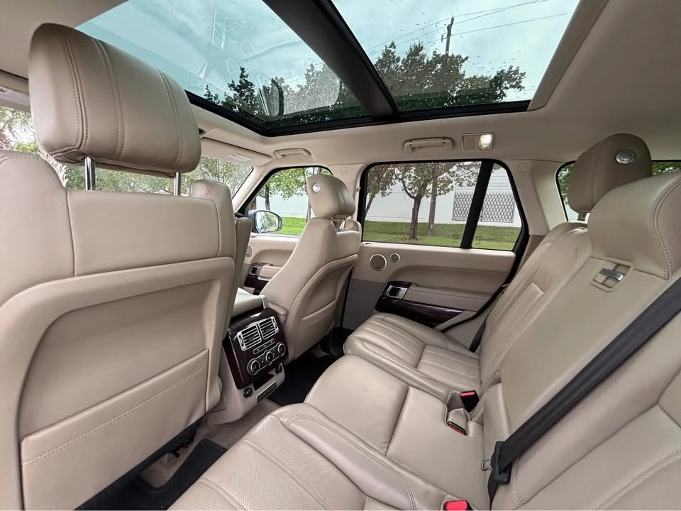 2016 Land Rover Range Rover L405 - Image 11 of 20