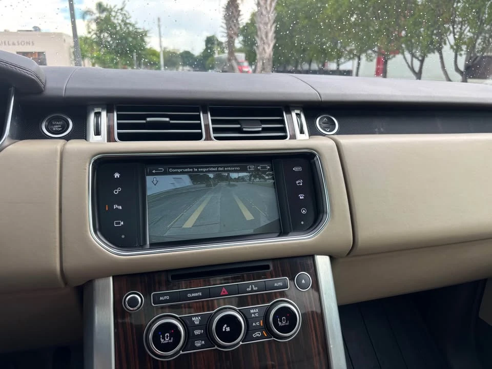 2016 Land Rover Range Rover L405 - Image 18 of 20
