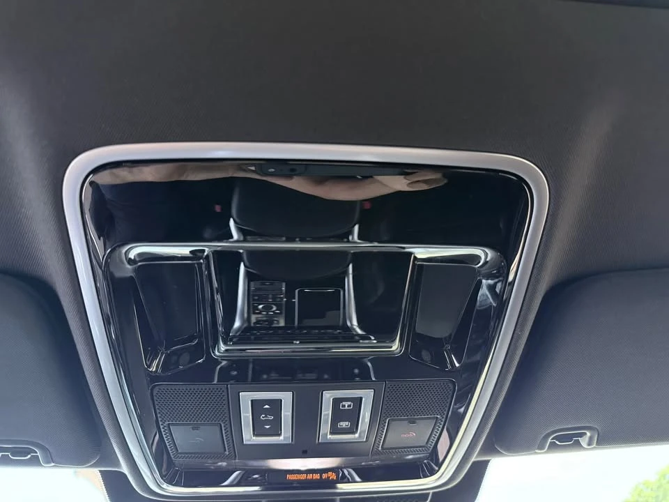 2016 Land Rover Range Rover L405 - Image 13 of 20