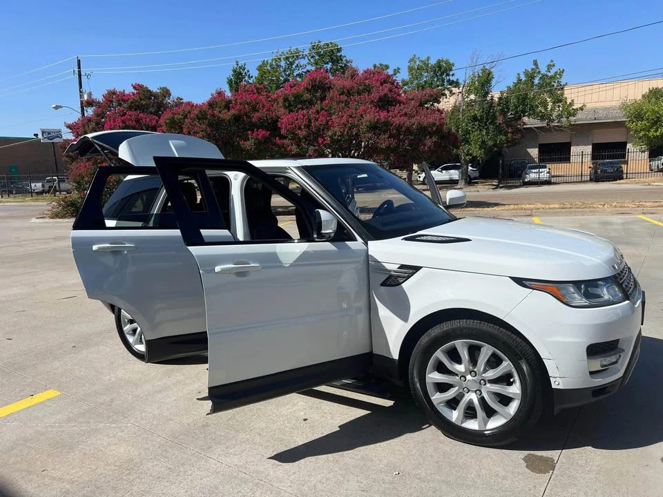 2016 Land Rover Range Rover L405 - Image 2 of 12
