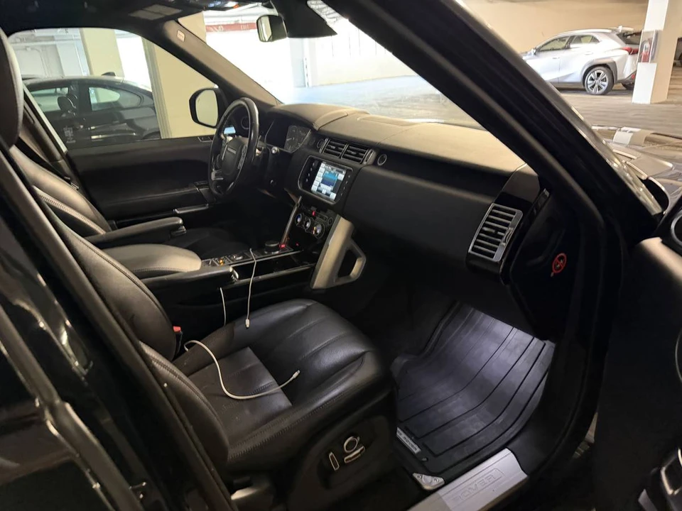 2016 Land Rover Range Rover L405 - Image 4 of 5