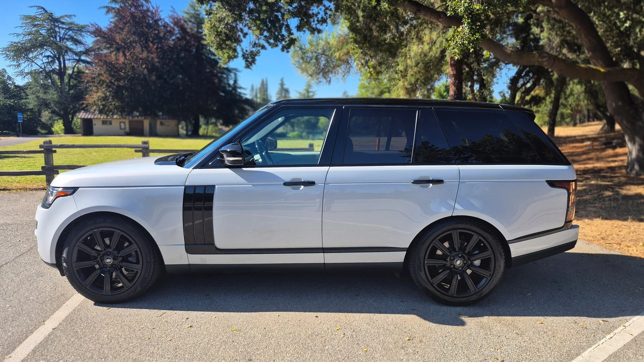 2016 Land Rover Range Rover L405 - Image 31 of 31