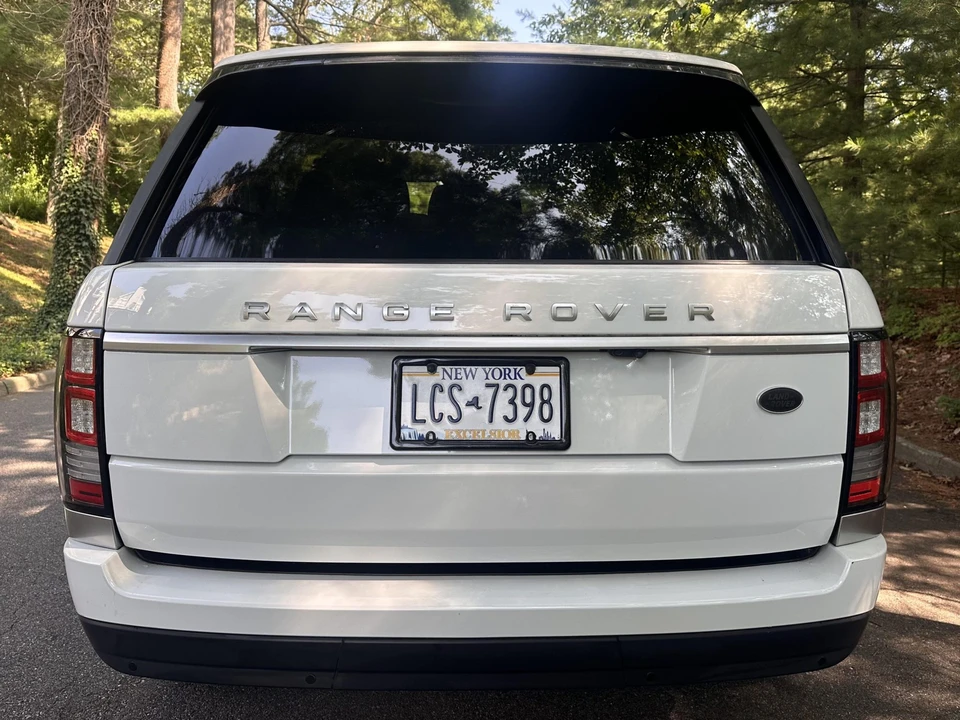 2016 Land Rover Range Rover L405 - Image 16 of 31