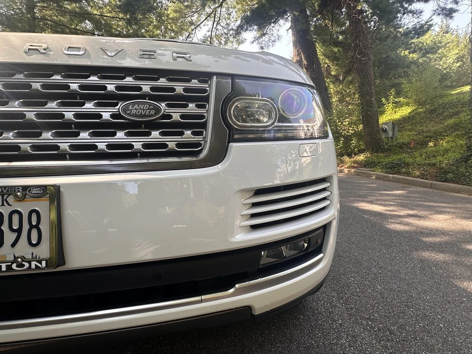 2016 Land Rover Range Rover L405 - Image 20 of 31