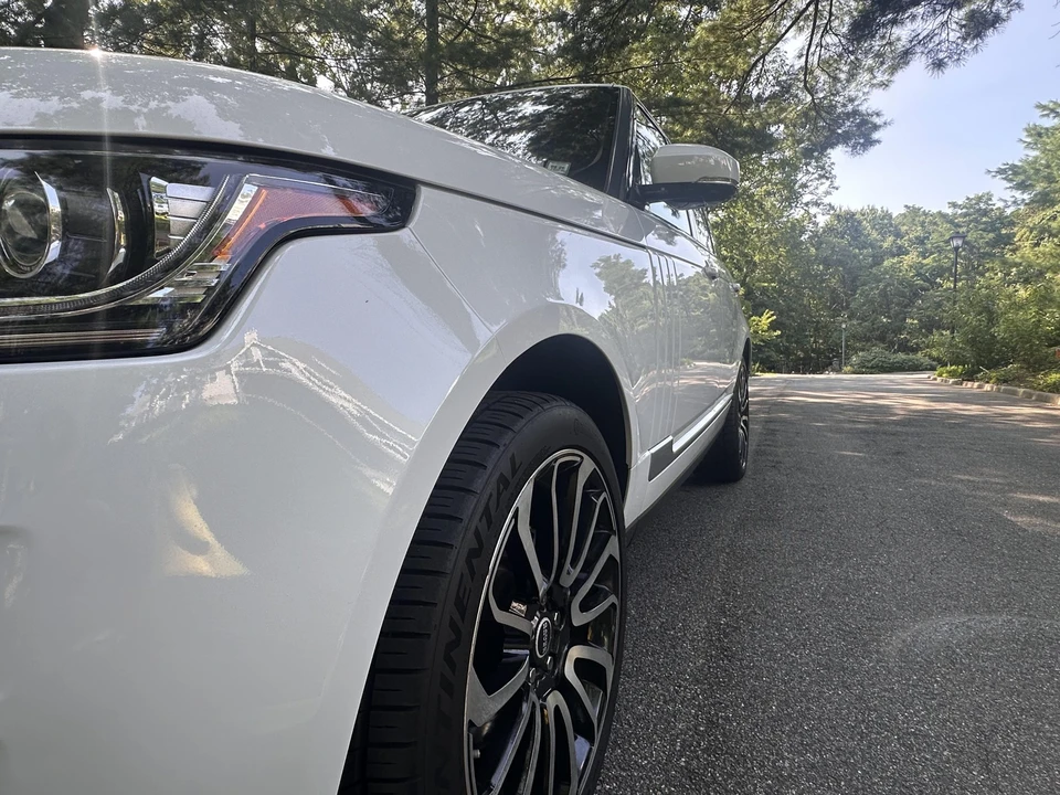 2016 Land Rover Range Rover L405 - Image 21 of 31
