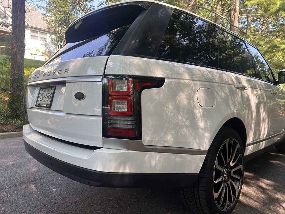 2016 Land Rover Range Rover L405 - Image 27 of 31