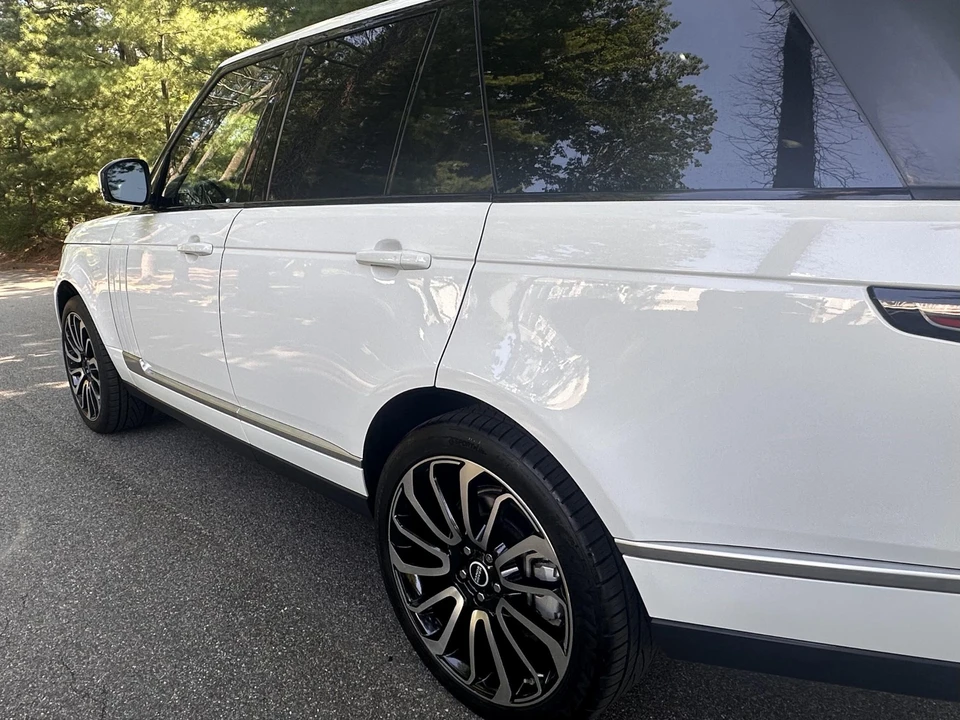 2016 Land Rover Range Rover L405 - Image 24 of 31