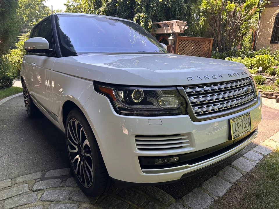 2016 Land Rover Range Rover L405 - Image 10 of 31