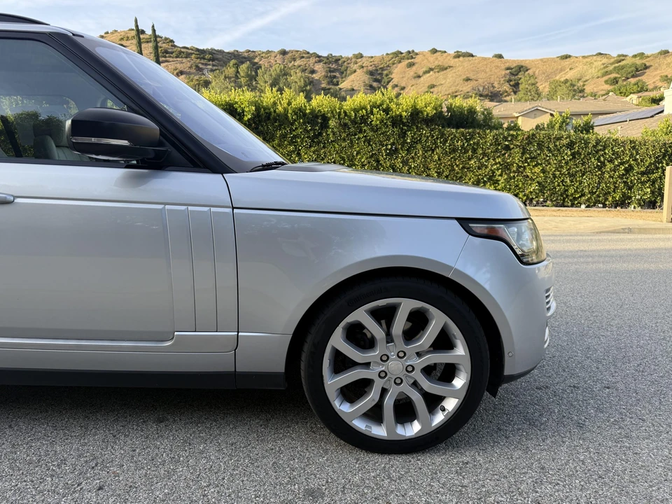 2016 Land Rover Range Rover L405 - Image 24 of 31