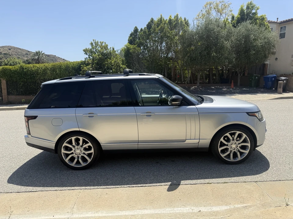 2016 Land Rover Range Rover L405 - Image 16 of 31