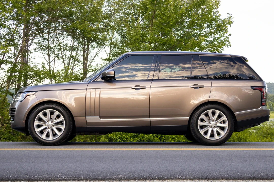 2016 Land Rover Range Rover L405 - Image 3 of 31