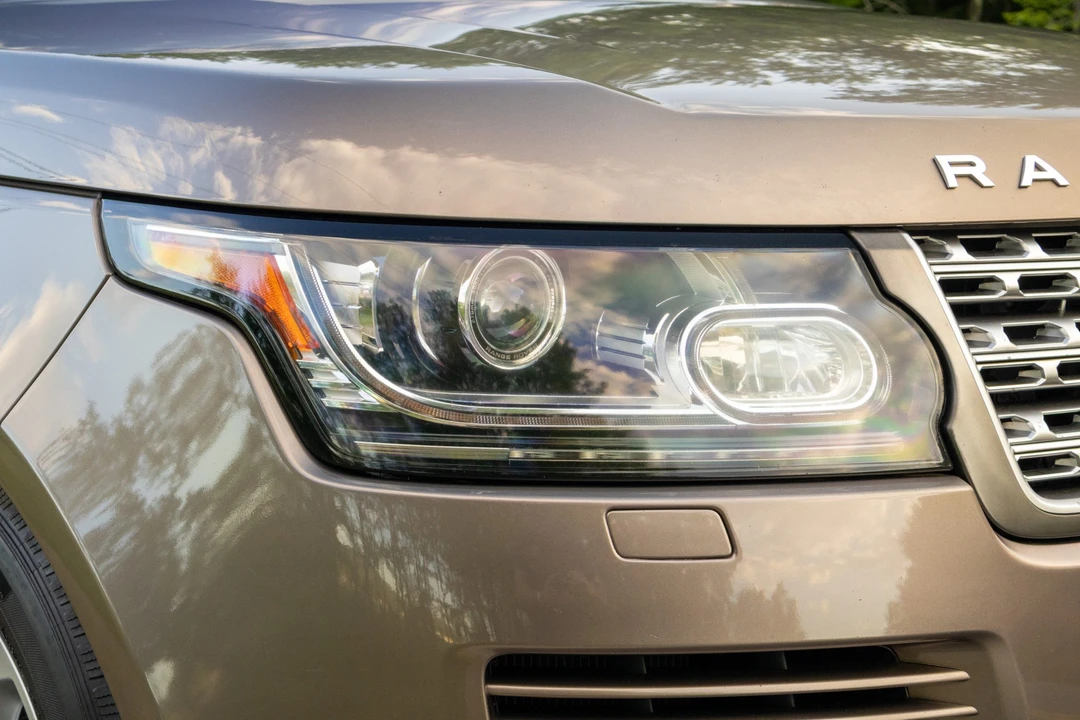 2016 Land Rover Range Rover L405 - Image 21 of 31