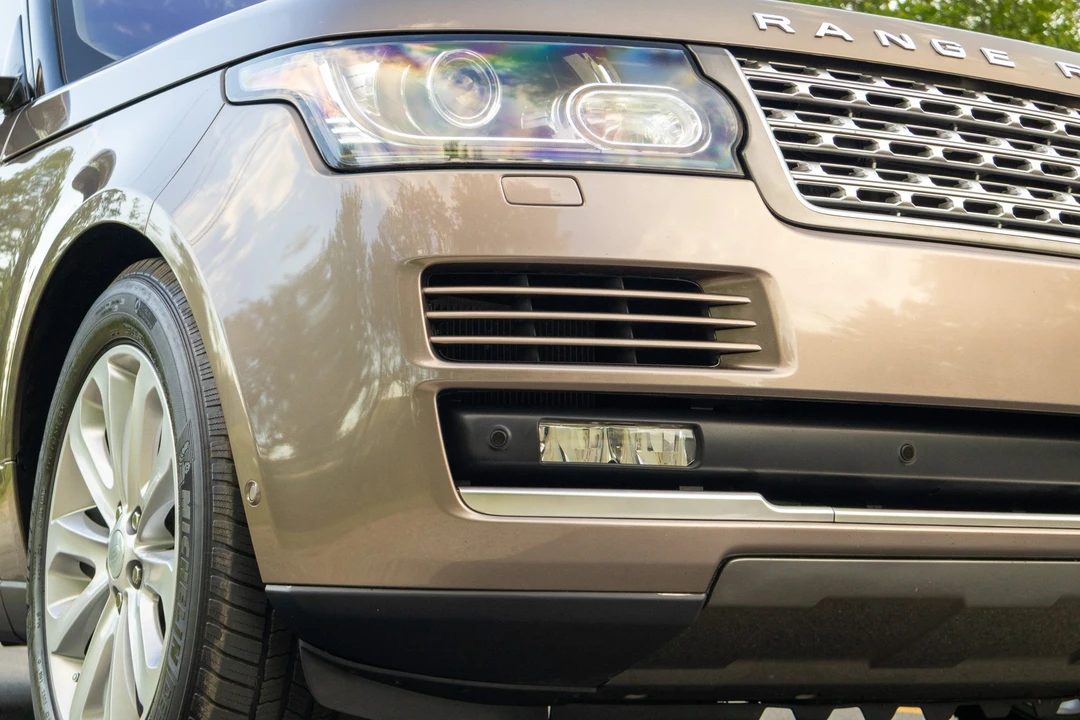 2016 Land Rover Range Rover L405 - Image 19 of 31