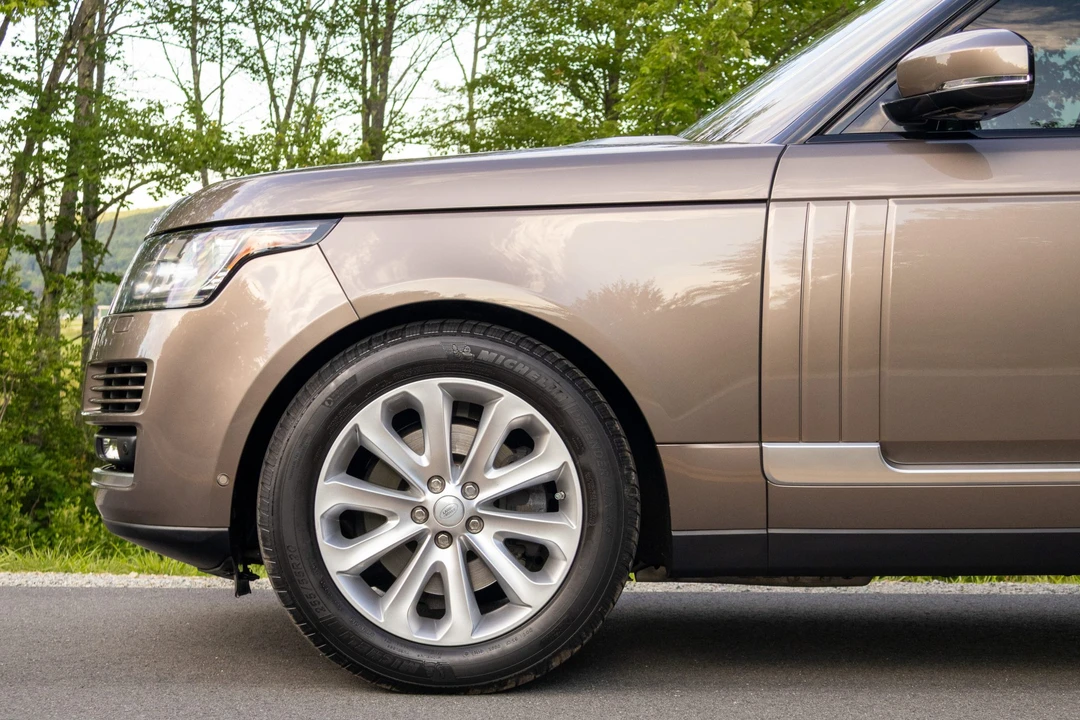 2016 Land Rover Range Rover L405 - Image 15 of 31