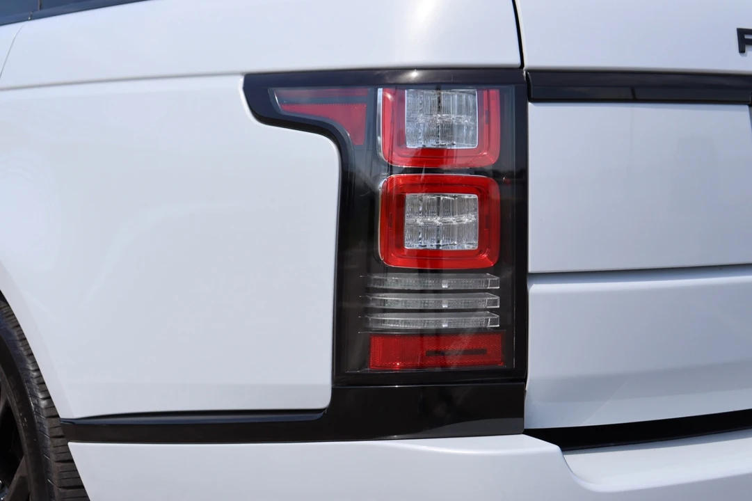 2016 Land Rover Range Rover L405 - Image 5 of 31