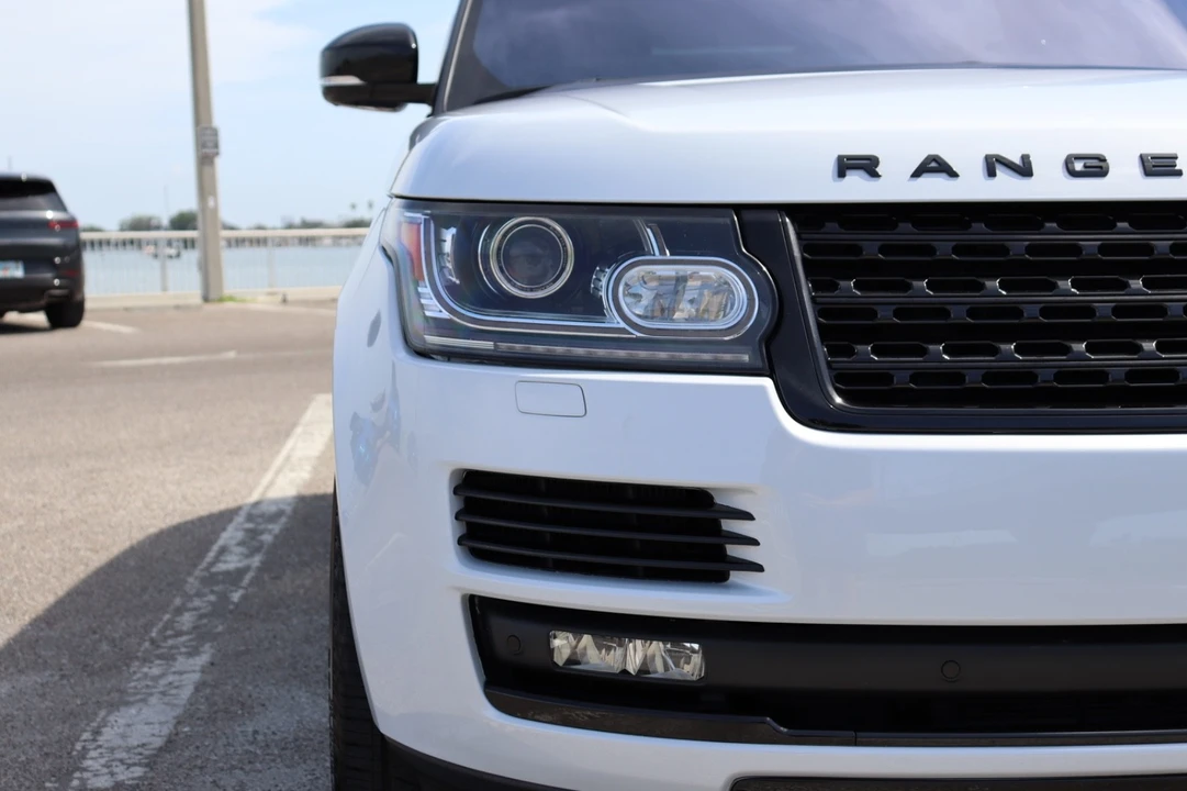2016 Land Rover Range Rover L405 - Image 11 of 31