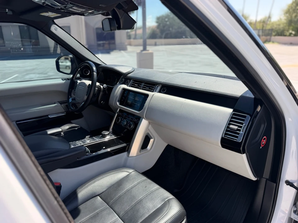 2016 Land Rover Range Rover L405 - Image 29 of 31
