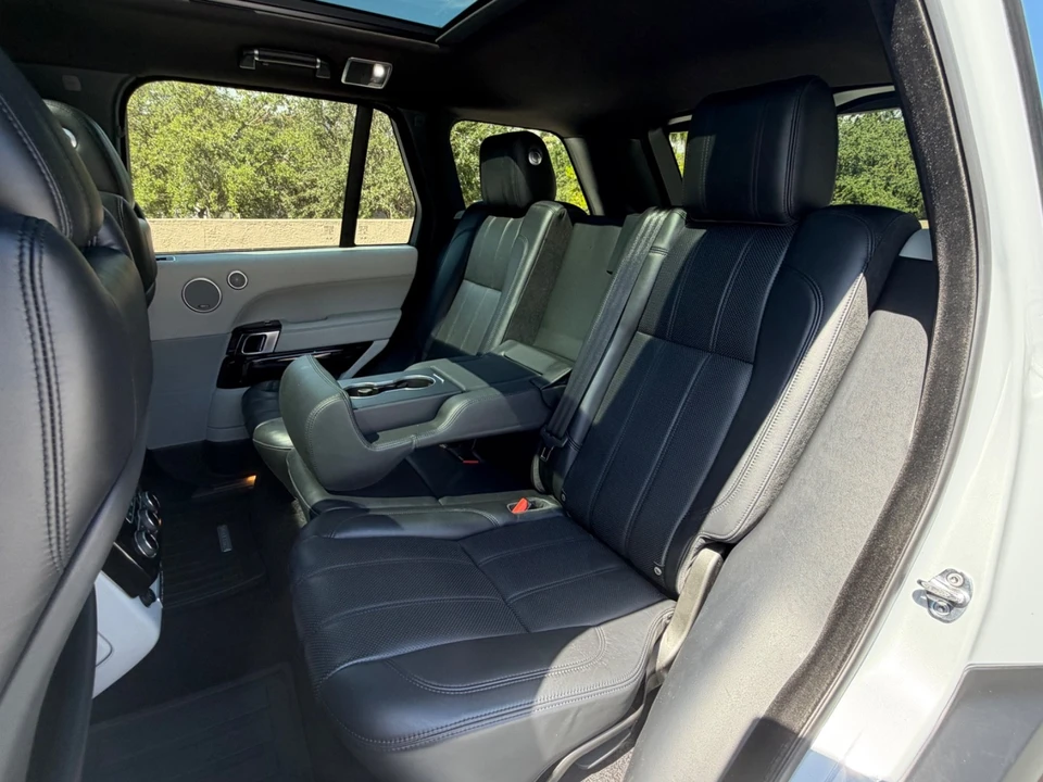 2016 Land Rover Range Rover L405 - Image 23 of 31