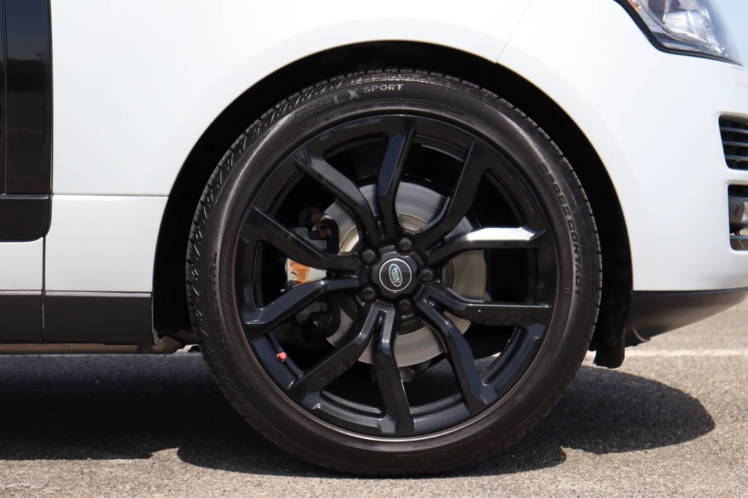 2016 Land Rover Range Rover L405 - Image 18 of 31