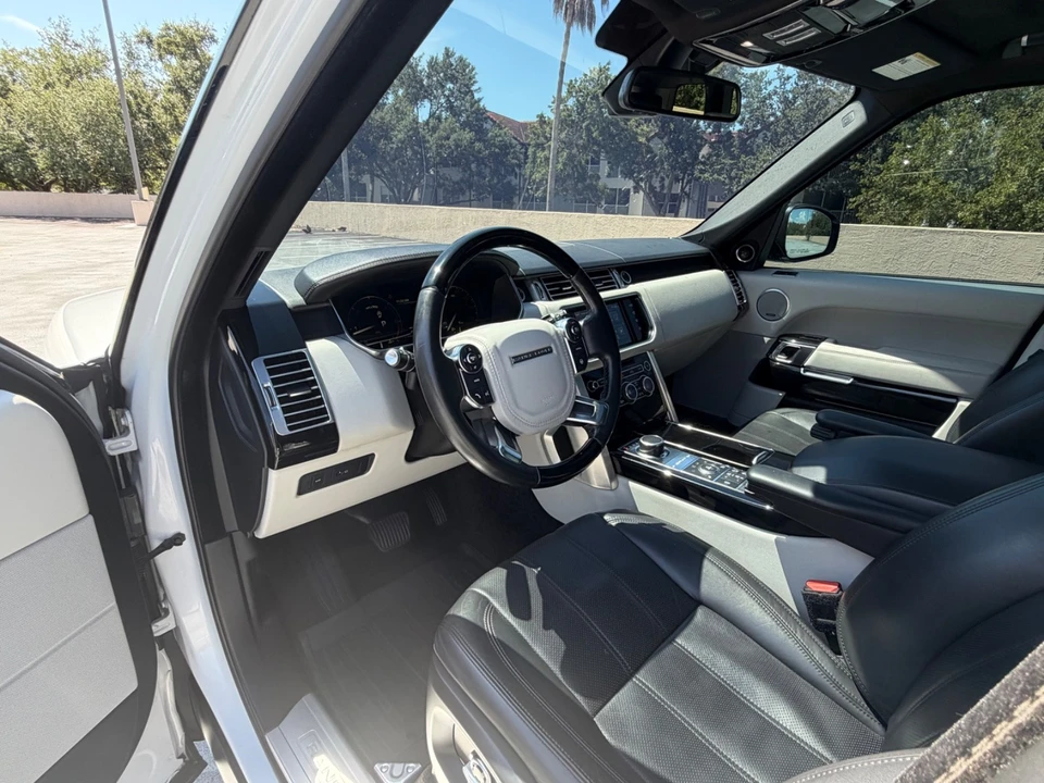 2016 Land Rover Range Rover L405 - Image 20 of 31