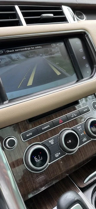 2016 Land Rover Range Rover L405 - Image 14 of 20