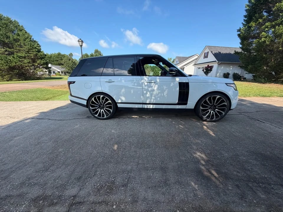 2016 Land Rover Range Rover L405 - Image 2 of 20