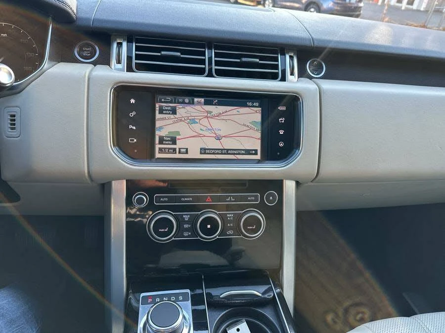 2016 Land Rover Range Rover L405 - Image 9 of 19