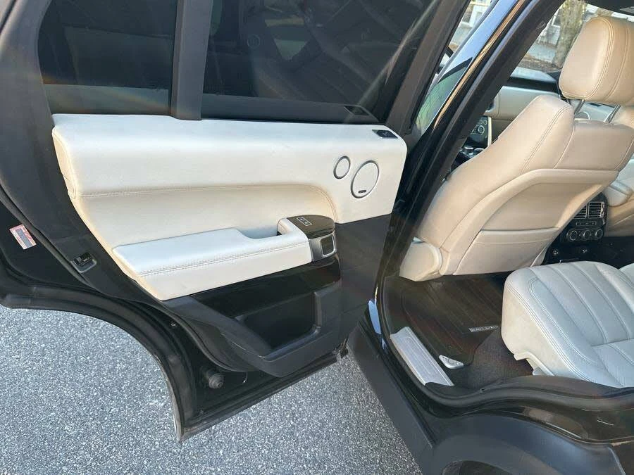 2016 Land Rover Range Rover L405 - Image 14 of 19