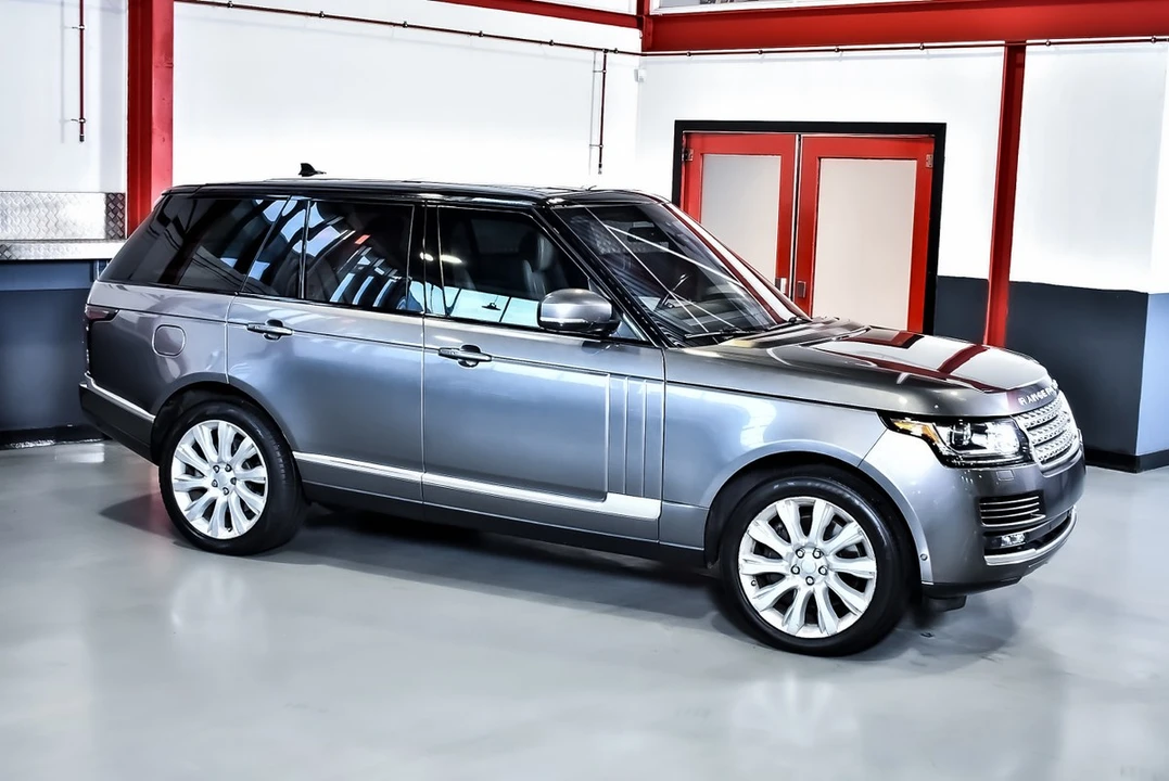 2016 Land Rover Range Rover L405 - Image 13 of 31