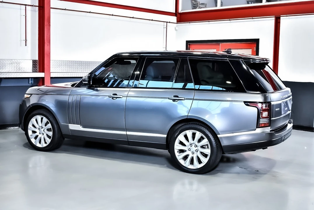2016 Land Rover Range Rover L405 - Image 24 of 31