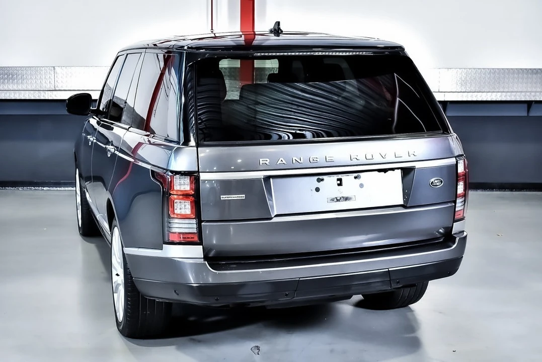 2016 Land Rover Range Rover L405 - Image 20 of 31