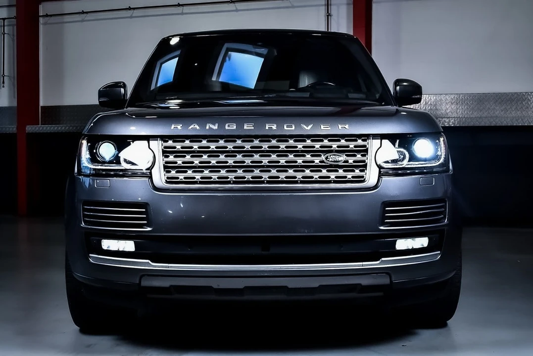 2016 Land Rover Range Rover L405 - Image 4 of 31