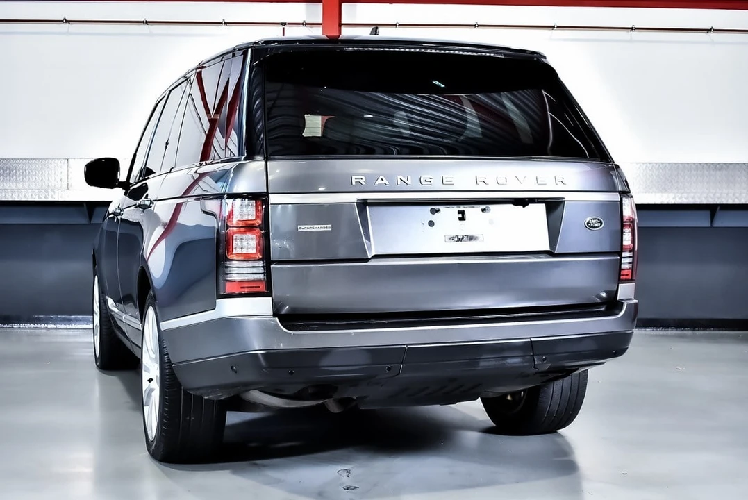 2016 Land Rover Range Rover L405 - Image 21 of 31