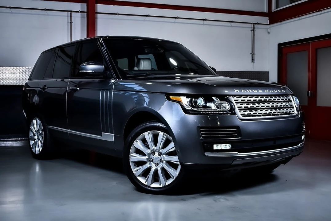 2016 Land Rover Range Rover L405 - Image 12 of 31