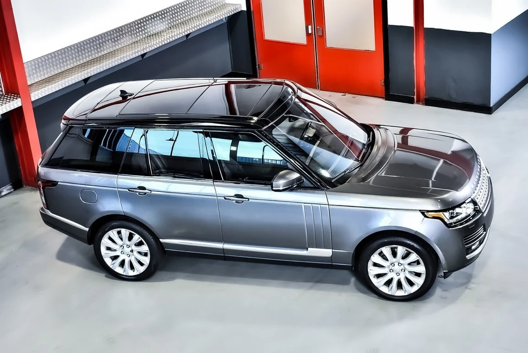2016 Land Rover Range Rover L405 - Image 19 of 31