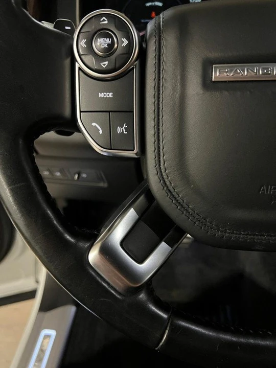 2016 Land Rover Range Rover L405 - Image 7 of 17