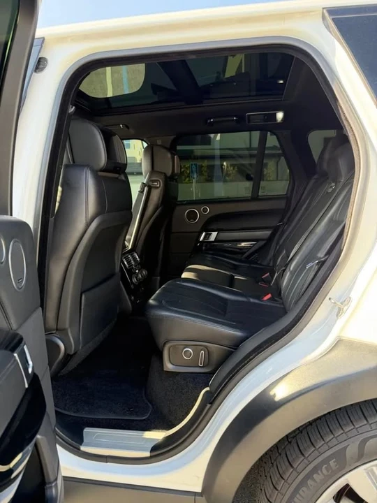 2016 Land Rover Range Rover L405 - Image 6 of 11