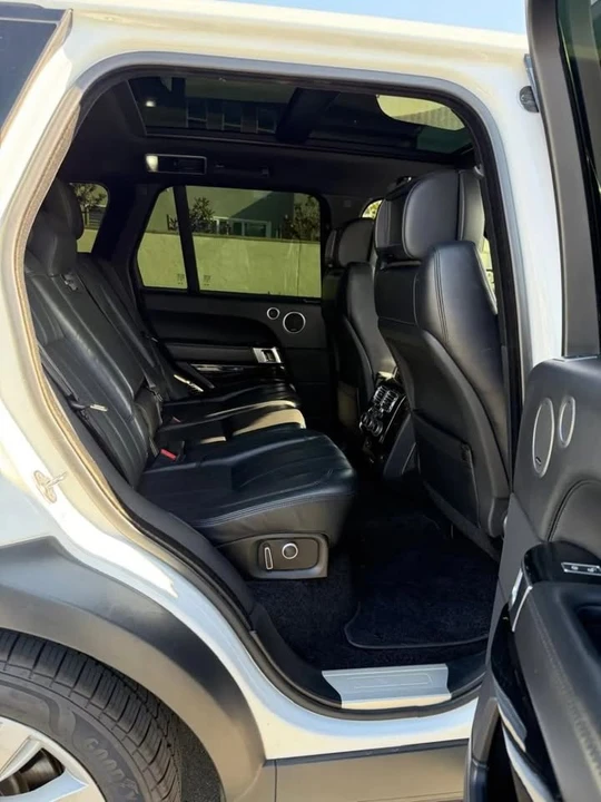 2016 Land Rover Range Rover L405 - Image 9 of 11