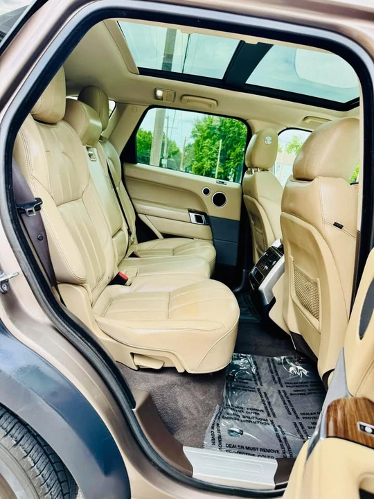 2016 Land Rover Range Rover L405 - Image 10 of 18
