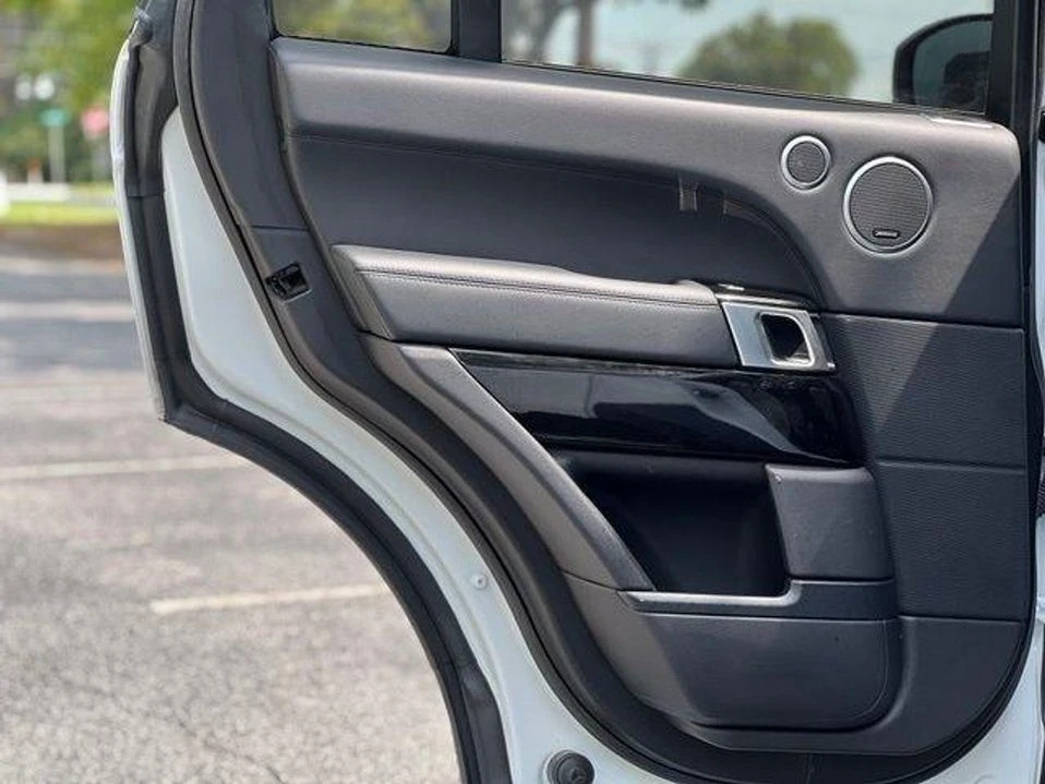 2016 Land Rover Range Rover L405 - Image 14 of 20