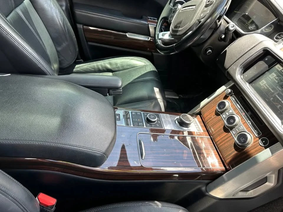 2016 Land Rover Range Rover L405 - Image 12 of 20